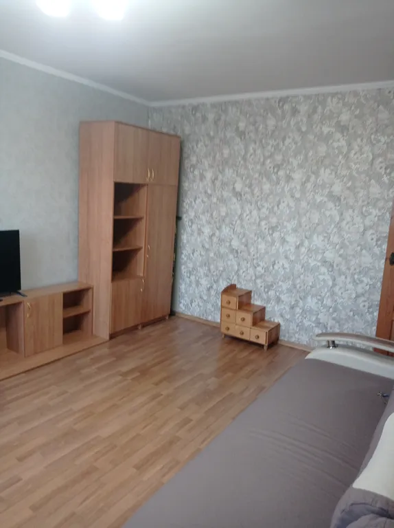 Уютная, светлая и тёплая 2-х комнатная квартира в районе People's Рark