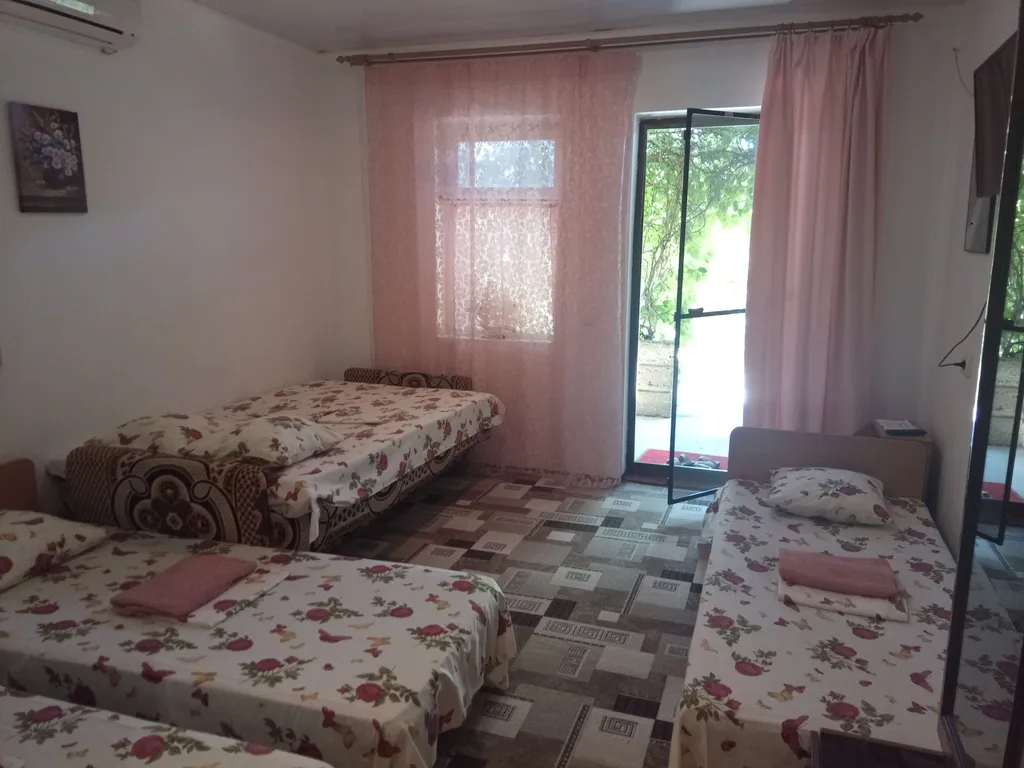 Квартира Квартира Комфорт 4-х местный — Новоотрадное