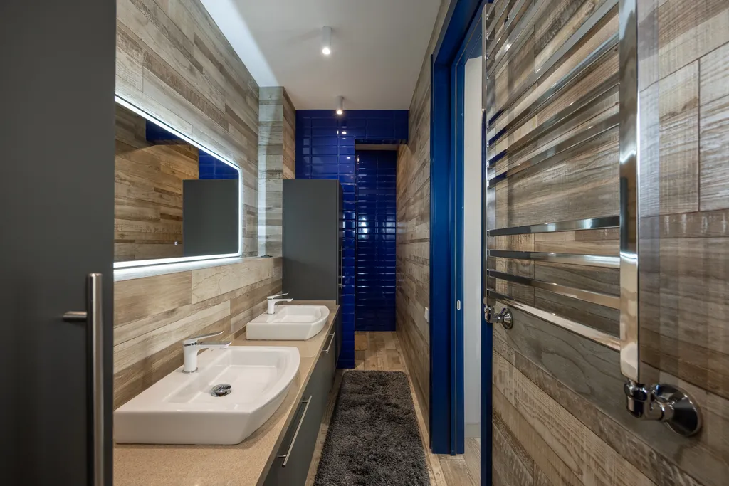 Современная вилла с красивым видом на море