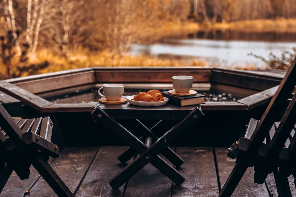 Дом на холме с сибирским чаном