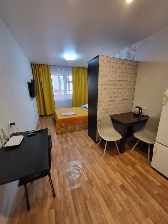 Студия с панорамным видом рядом с БСМП