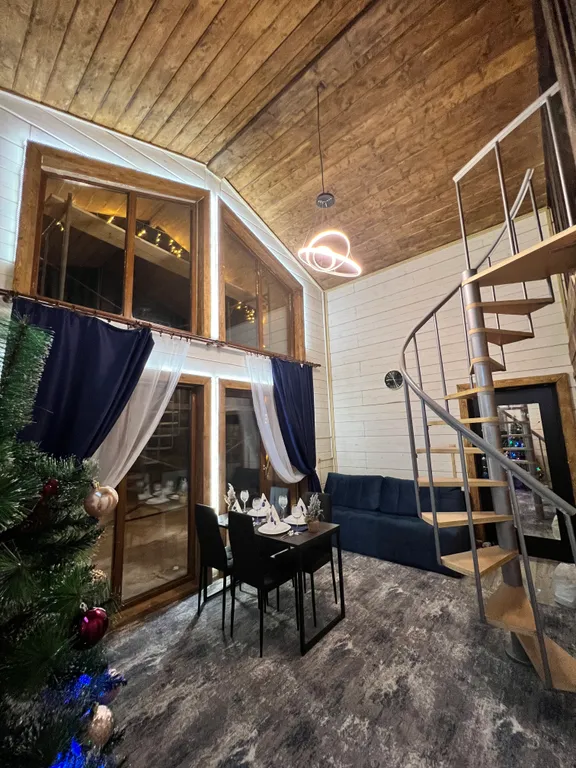 Коттедж Коттедж в стиле барн-хаус с видом на трассы — Шерегеш