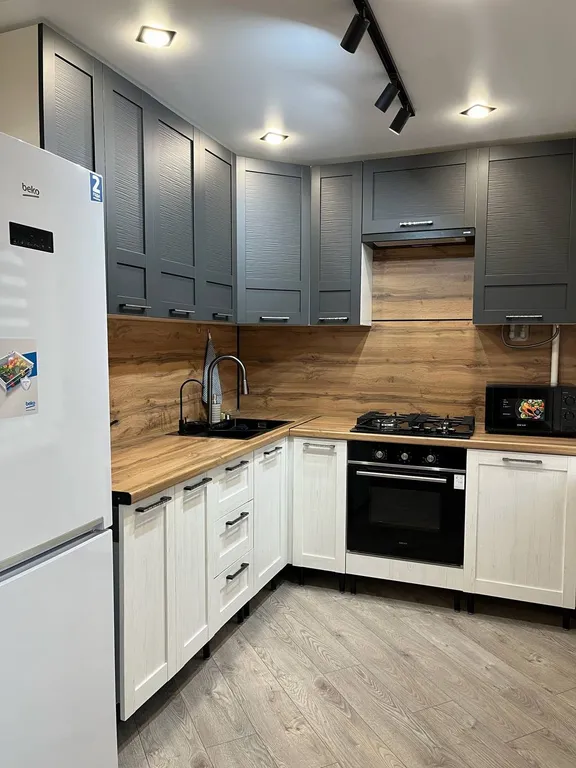 Квартира с дизайнерским ремонтом около ЖД Минеральные Воды