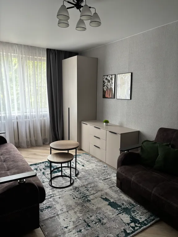 Комфортная трёшечка в центре города, 4 раздельных двуспальных места