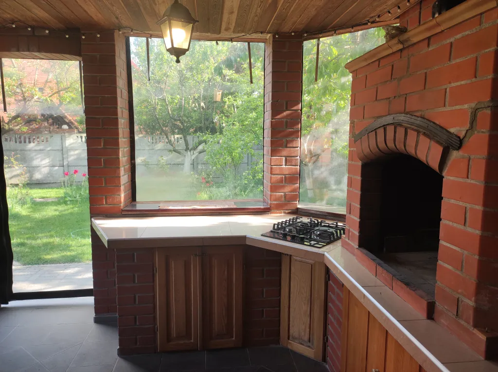 Уютный кирпичный коттедж с баней на дровах и велосипедами для прогулок