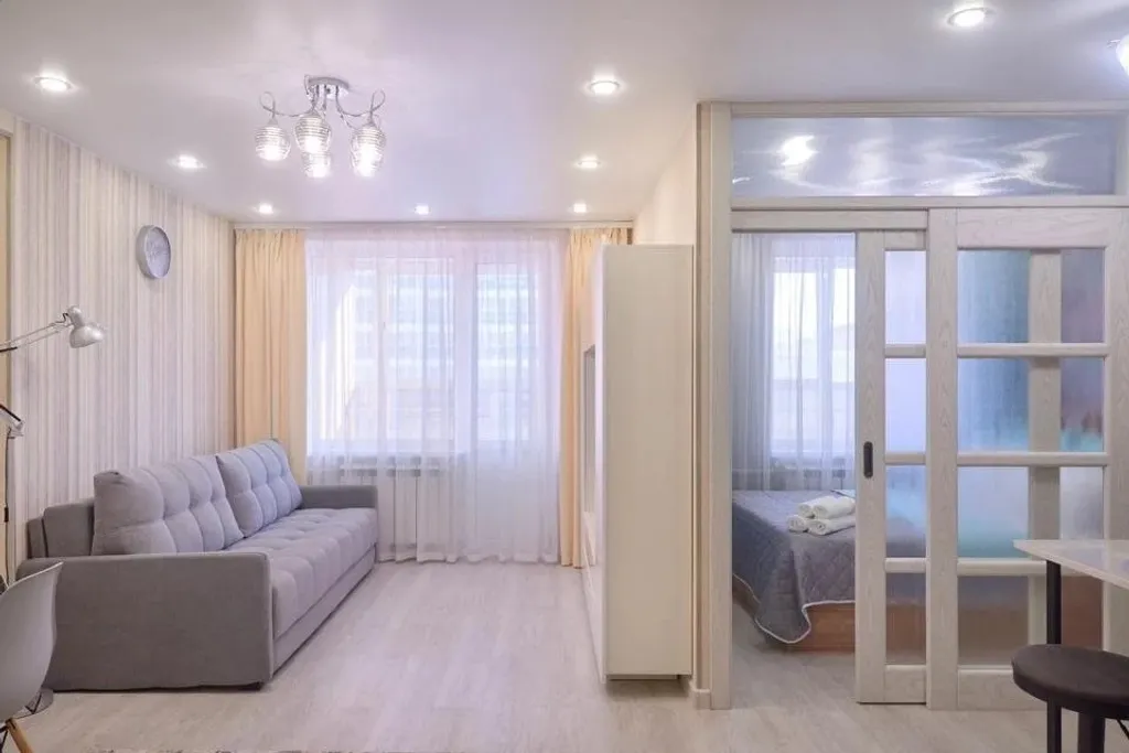 Новый стильный апартамент у проспекта Ленина