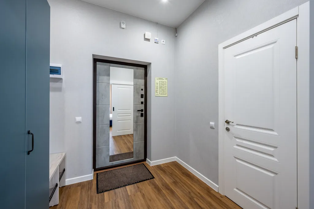 Квартира Квартира Просторная студия с кроватью и диваном — Новосибирск