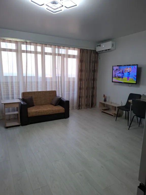 Студия с видом на море