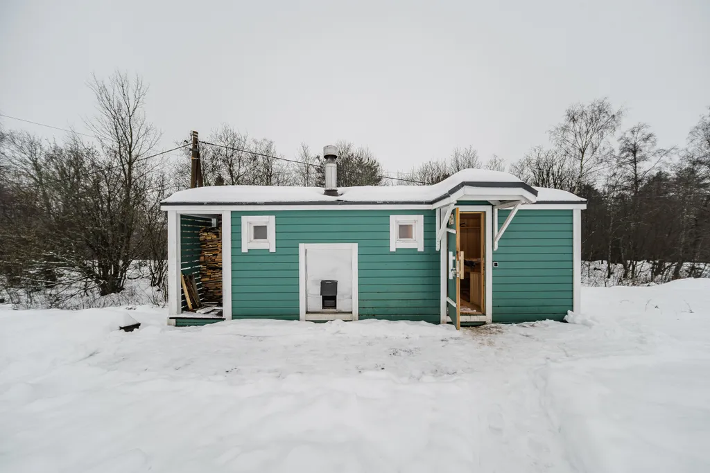 Коттедж Загородный дом с кедровой баней — Светлое