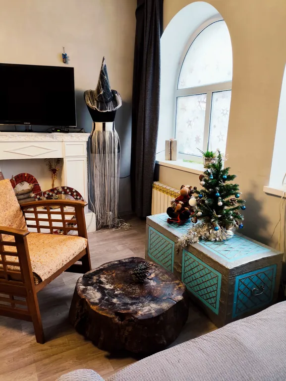 Коттедж Удивительный дом в центре, первый этаж целиком, мангал — Казань