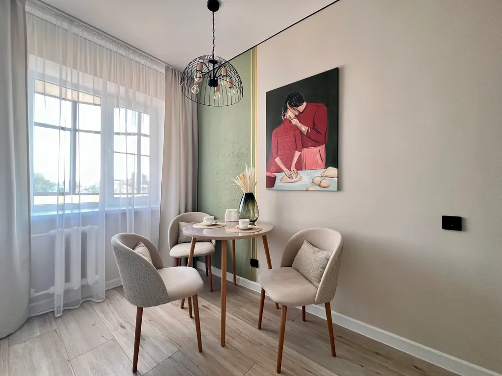 South City Двухкомнатная квартира в центре