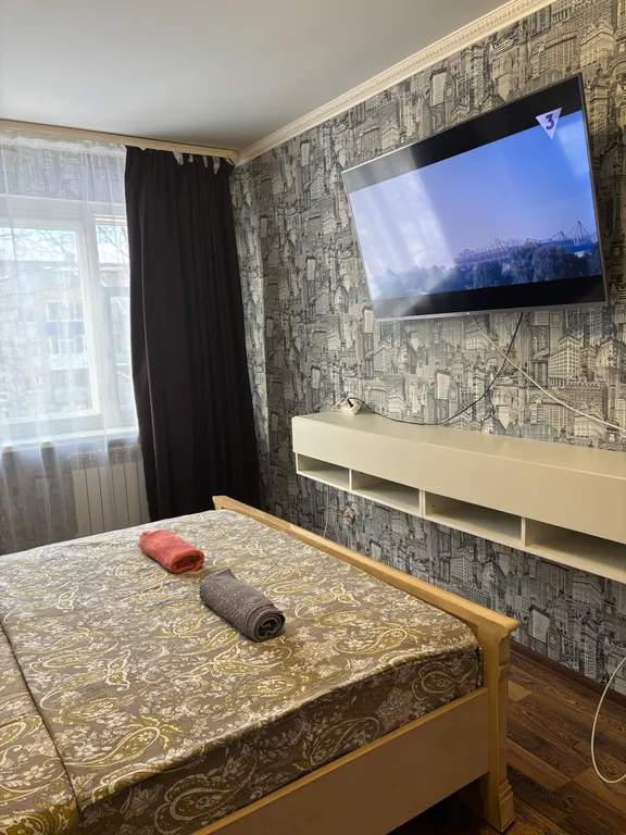 Уютная квартира в 15 минутах от Окружной Больницы — аренда посуточно в Нижневартовск