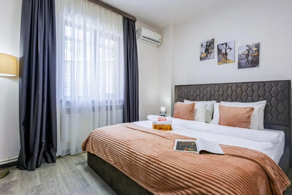 Студия с продуманной планировкой в центре