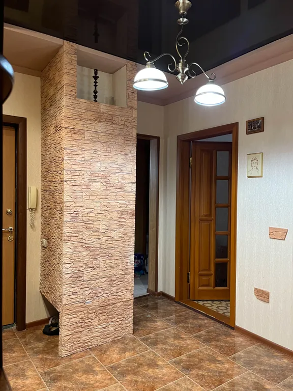 Уютная квартира с дизайнерской комнатой