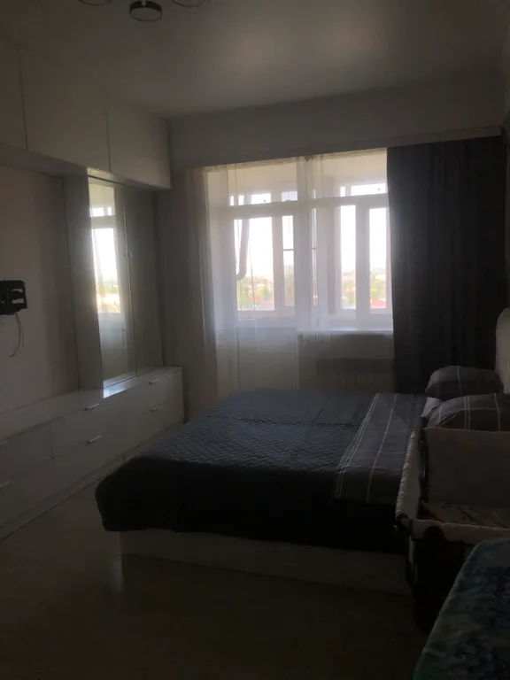 Просторная в центре, аэропорт 5 мин машиной, прекрасный вид на гору