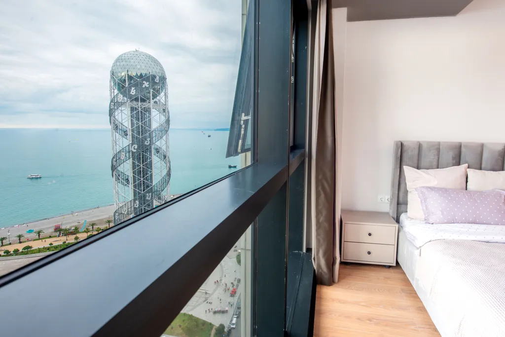 Oceanview Mood by Aesthaven