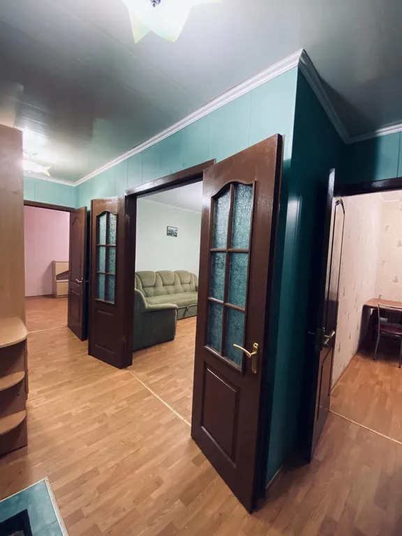 2-кв пр. Маяковского 22 (центр, набережная)