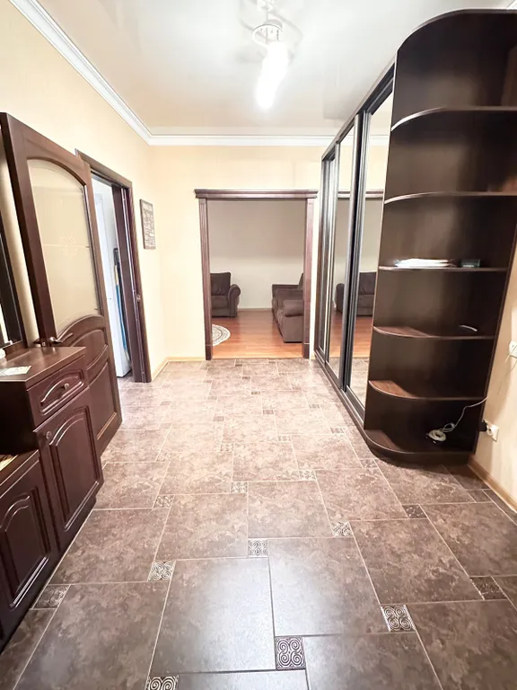 Двухкомнатная  квартира, рядом с  курортной зоной