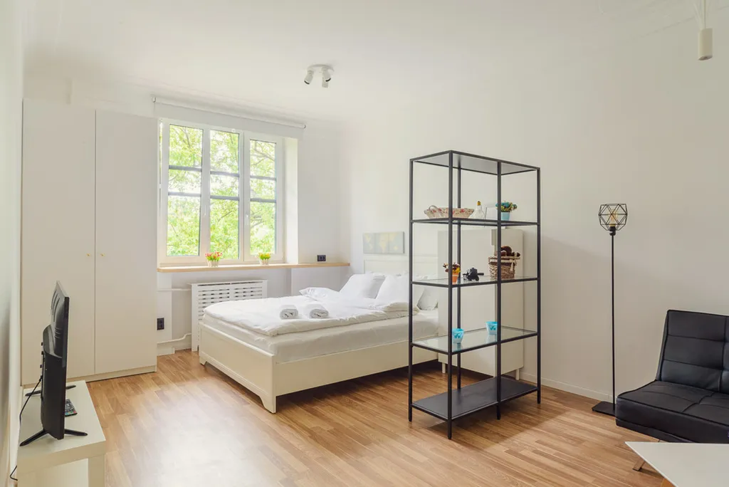 Светлый апартамент на площади Победы в сердце столицы