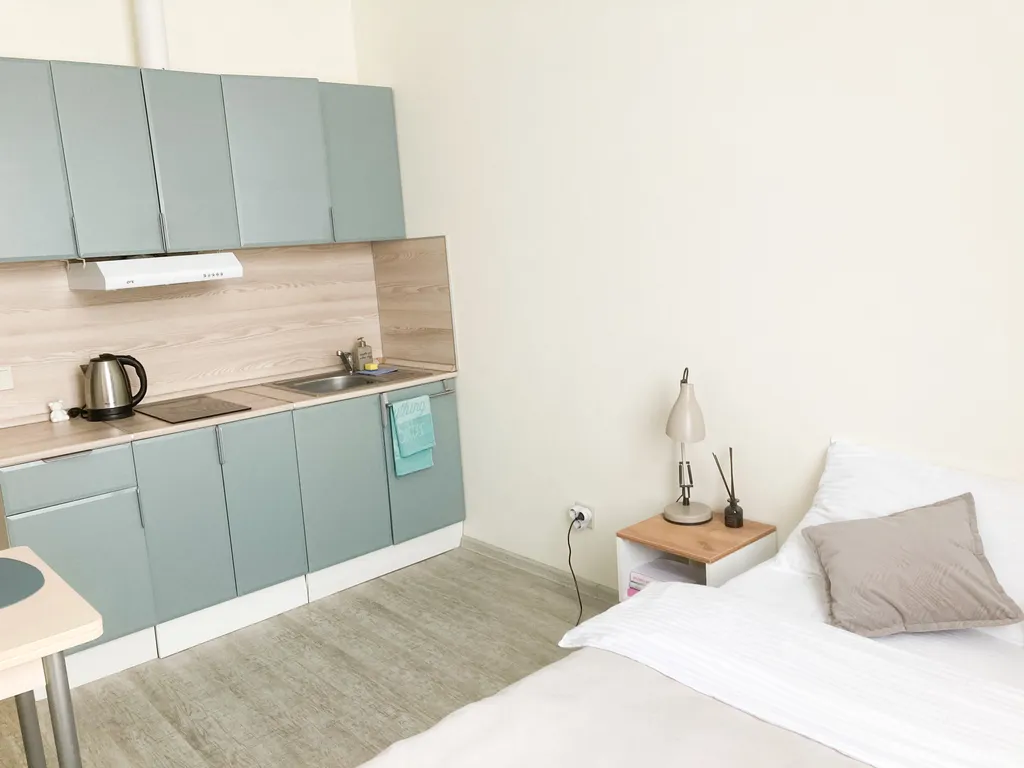 Уютная студия в новом доме недалеко от центра