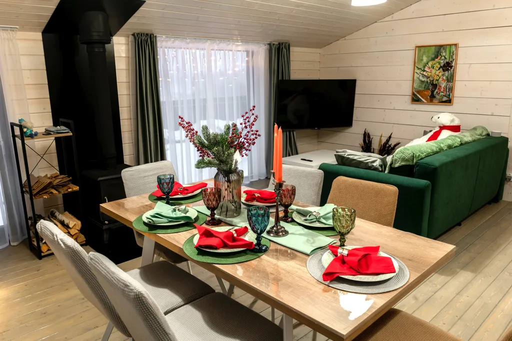 Дом у леса с камином