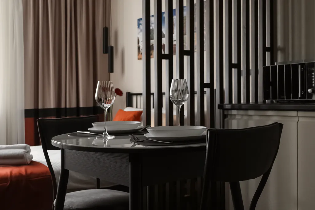 Апартаменты Бонд