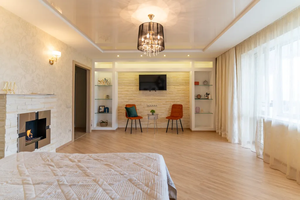 Дизайнерская двушка с биокамином