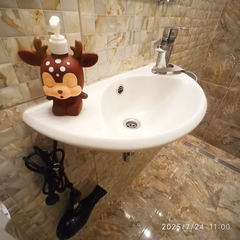 Квартира Уютная комната в центре, вид на Морской Собор, для 1-2 человек — Кронштадт