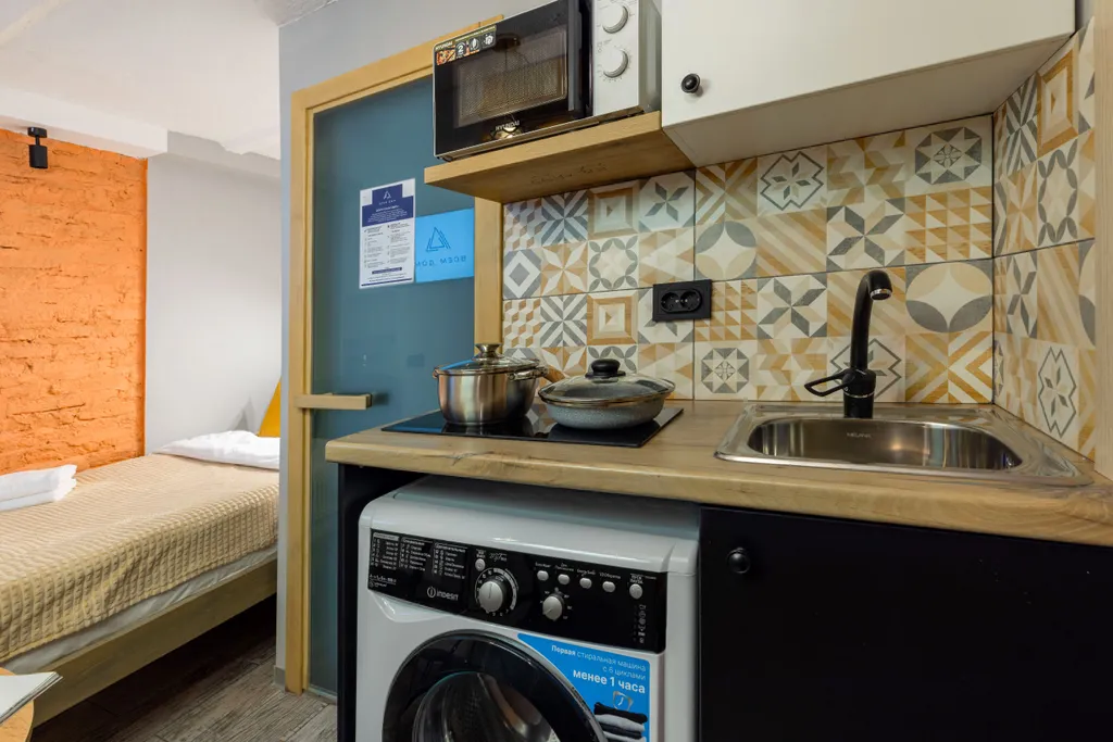 На Кирочной 8