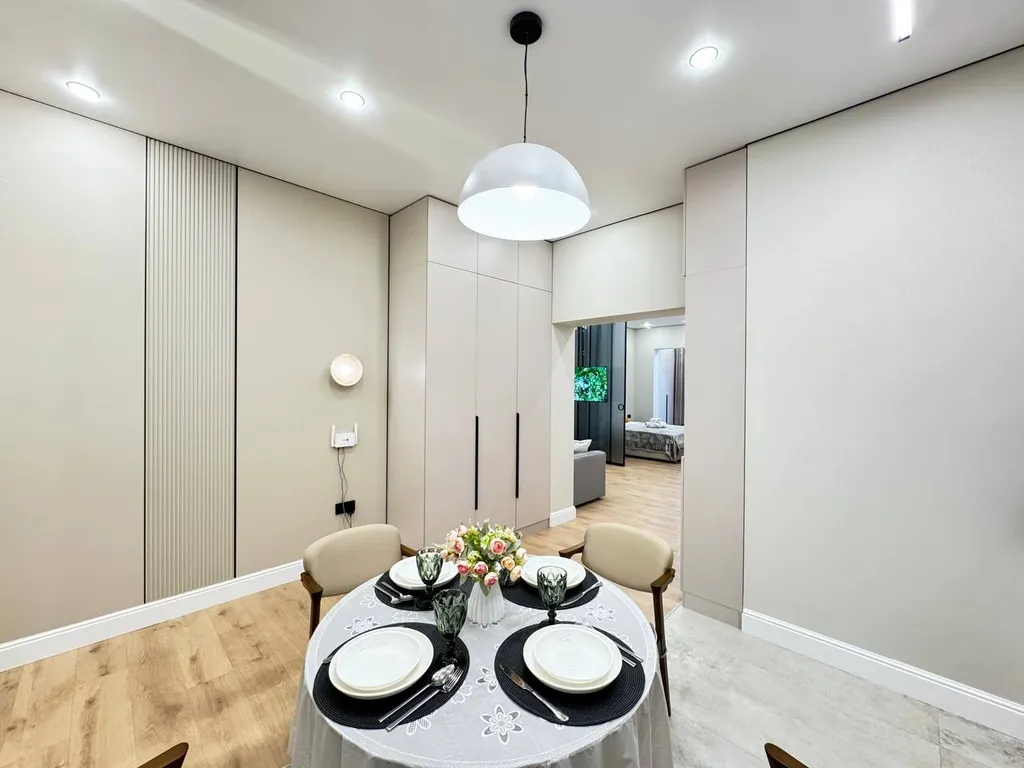 3-комнатная с видом на горы в ЖК Комфорт Сити, рядом с ТЦ MEGA