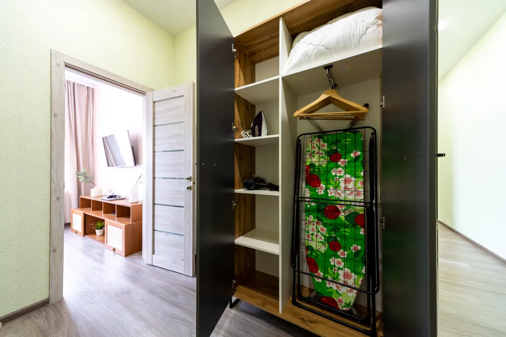 Просторная и люксовая квартира с новым ремонтом возле ТЦ Планета