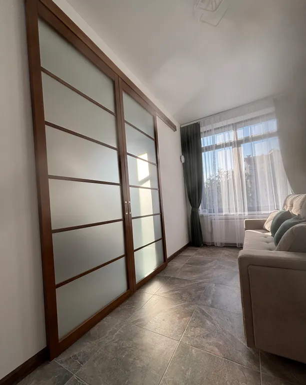 Уютная квартира-студия в центре города на озере Тихое