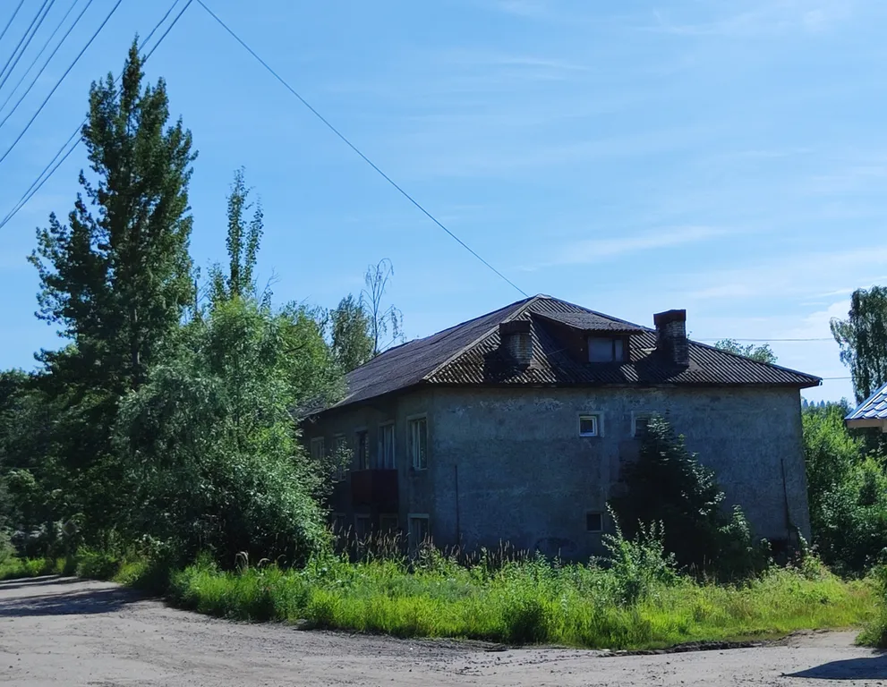 Однокомнатная квартира с отдельным входом с улицы в 2этаж.многокв.доме