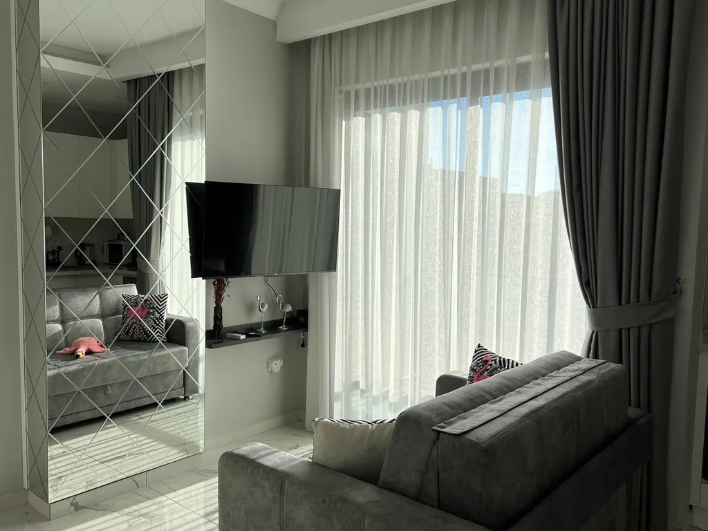 Стильные апартаменты в центре, в 3-минутах от пляжа