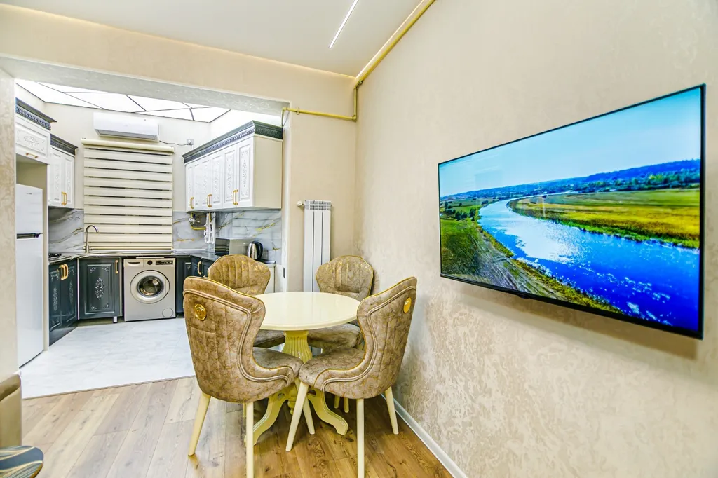 Chi̇nar apartment delux i̇n fountain square