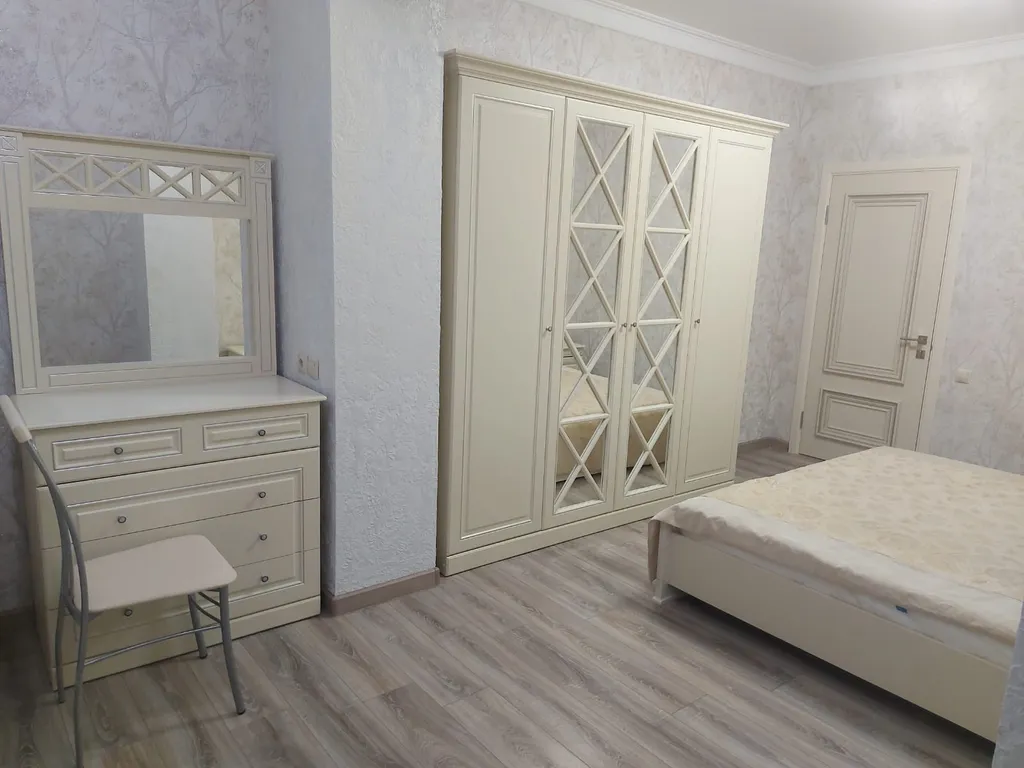 Просторная двушка в уютном районе