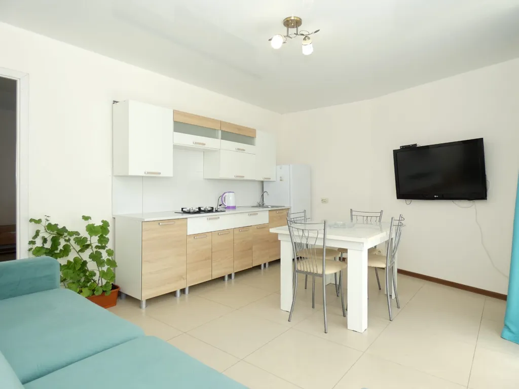 Квартира Двухкомнатные апартаменты с видом на море — аренда посуточно в Вардане