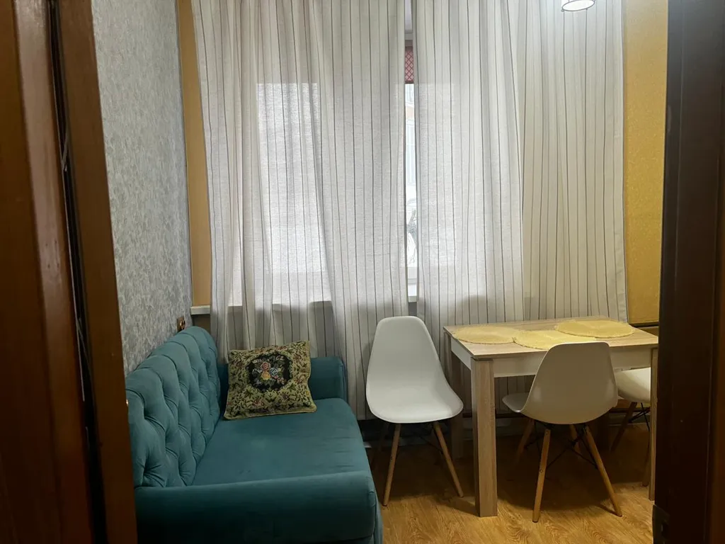 Атмосферная квартира в историческом центре города рядом с вокзалом