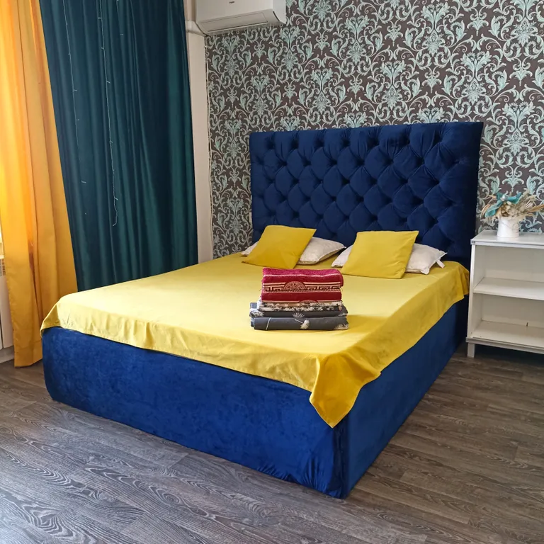 Уютная квартира-студия рядом с центром города в новом микрорайоне — аренда посуточно в Якутск