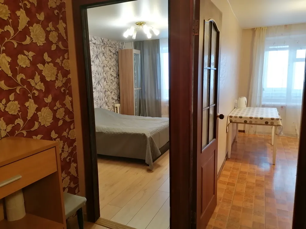 Квартира напротив вокзала