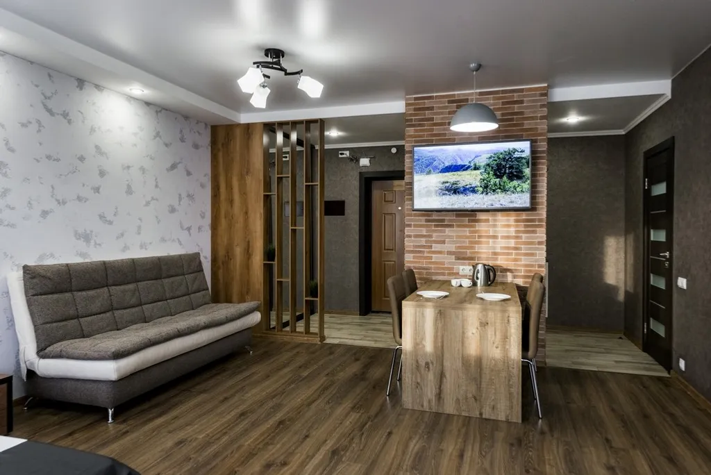 Просторная дизайнерская видовая студия