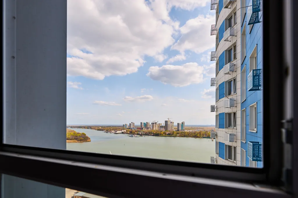 Студия в стиле Лофт ,с шикарным  видом на реку ДОН!