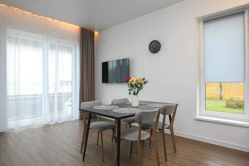 Дом у озера Белая Дача