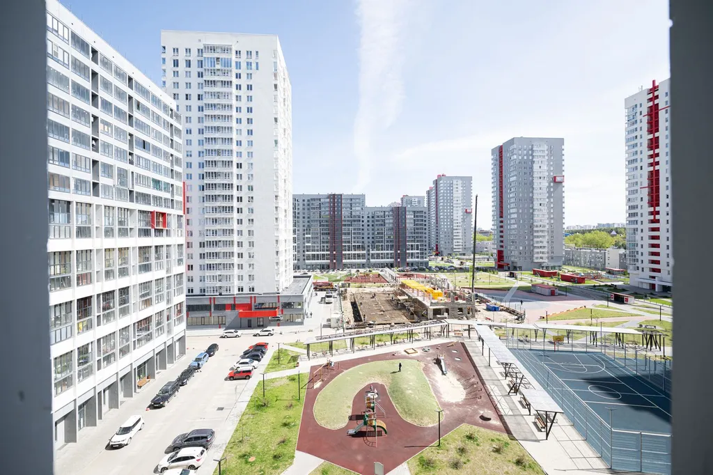 На Набережной у ЖК Манхэттен