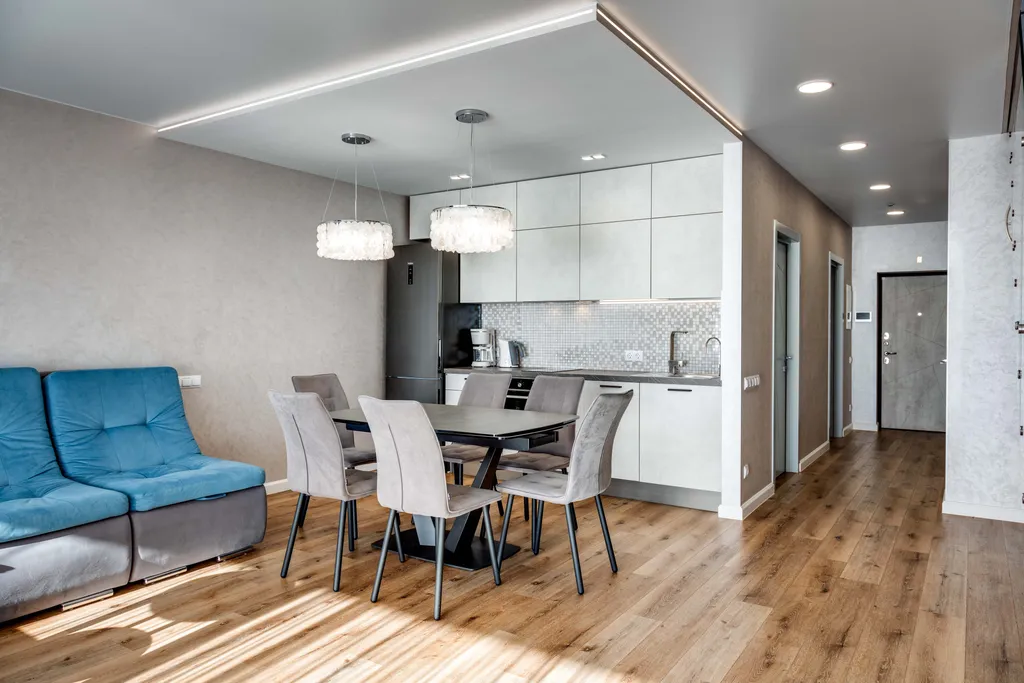 4 комнатная современная квартира с видом на море