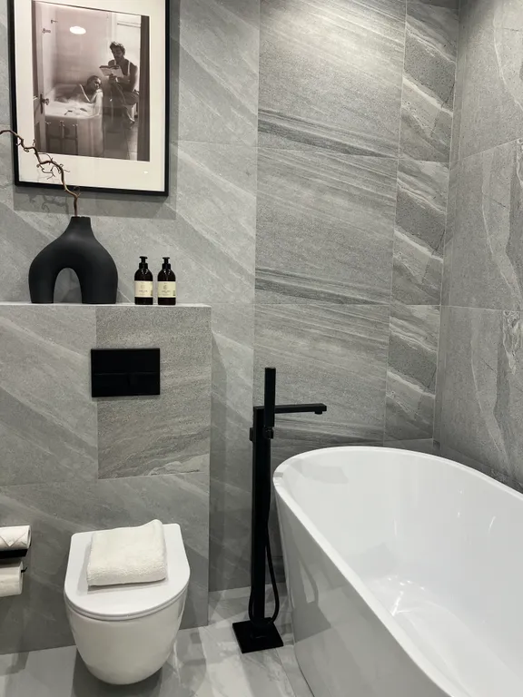 Современный апартамент в тихом районе