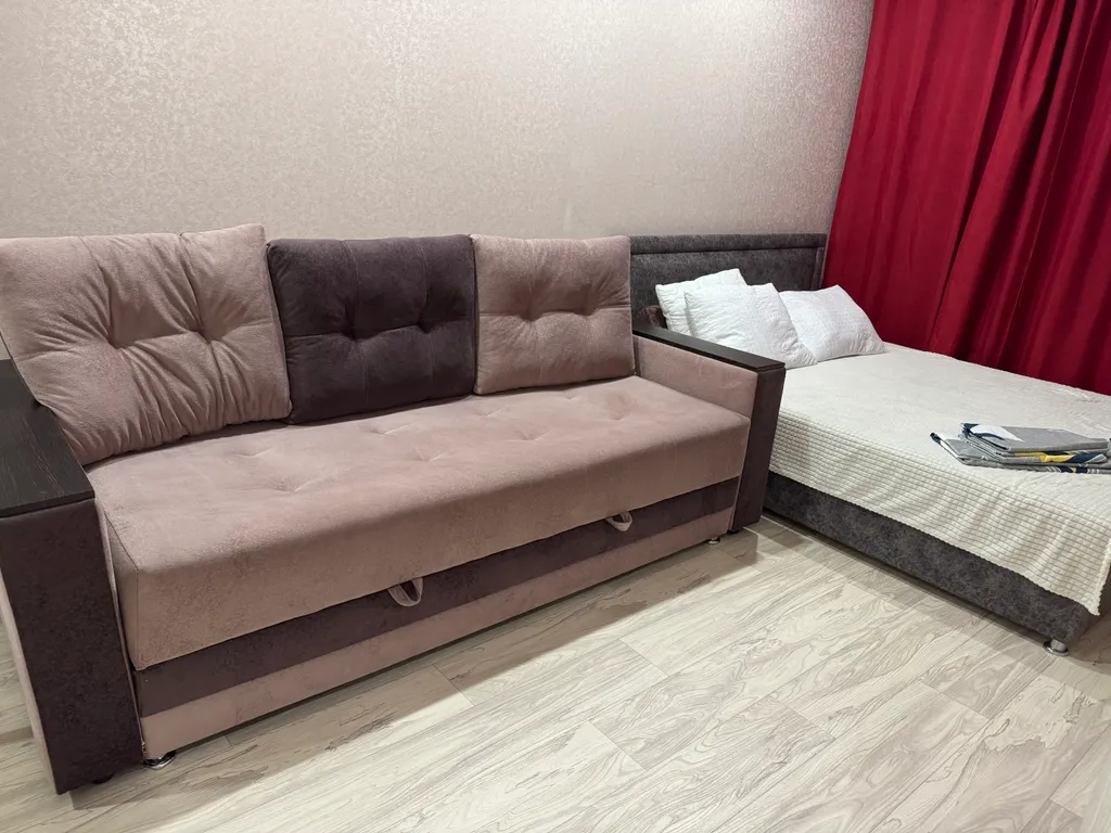 Квартира Апартаменты с видом на озеро, есть источник волна в двух шагах — аренда посуточно в Тюмень