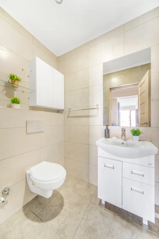 Квартира с 2 спальнями в новостройке в центре города