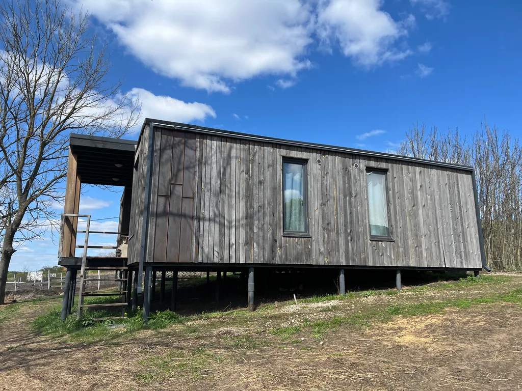 Уютный коттедж на конном ранчо