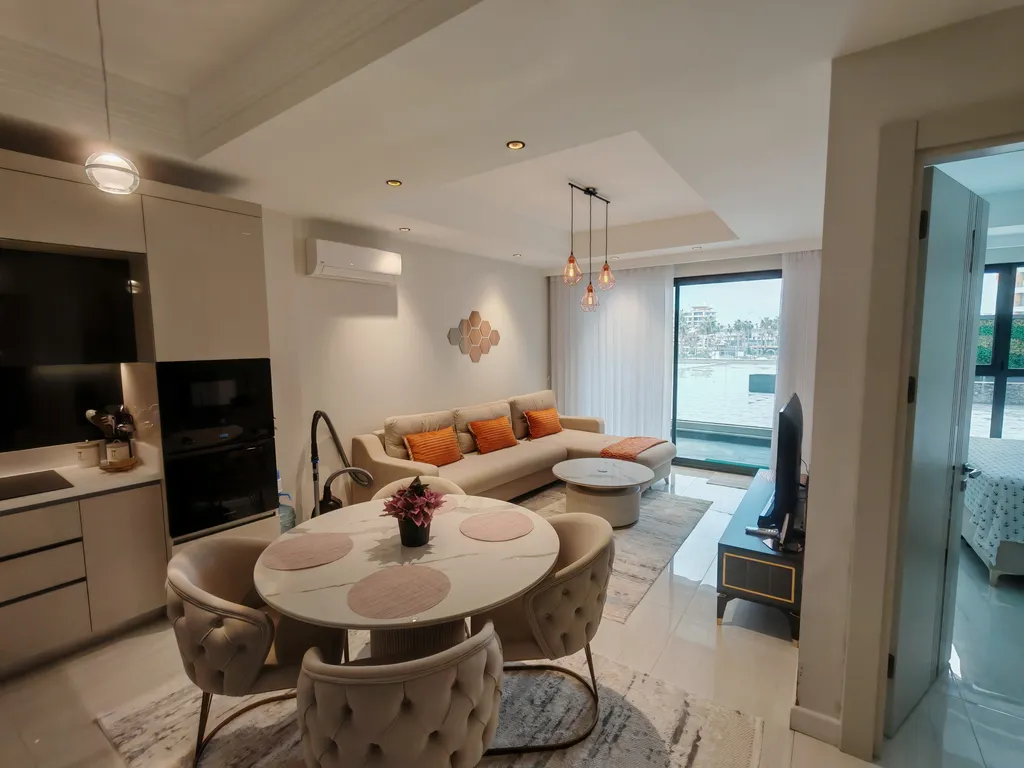 Квартира 1+1 в Azura World c видом на бассейн и аквапарком — аренда посуточно в Аланья